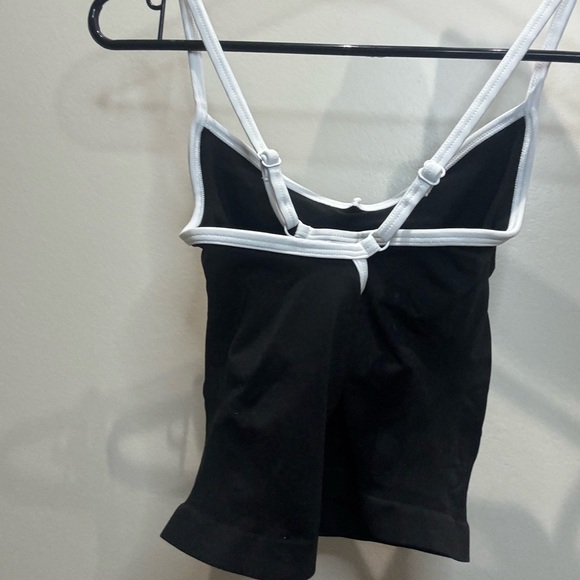 Alphalete Black and White Sports Bra - Picture 4 of 6